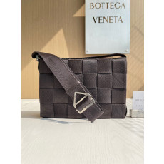 보테가베네타 Bottega Veneta 680514 라지 카세트 위빙 30cm