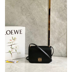 로에베 Loewe Goya 크로스 백 19CM