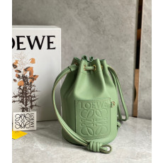 로에베 Loewe 버킷 백 26CM